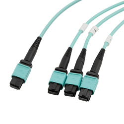 MPO24无引脚至3xMPO8带引脚，OM3 50 / 125um多模，ONFR护套，水蓝色，10米的图片